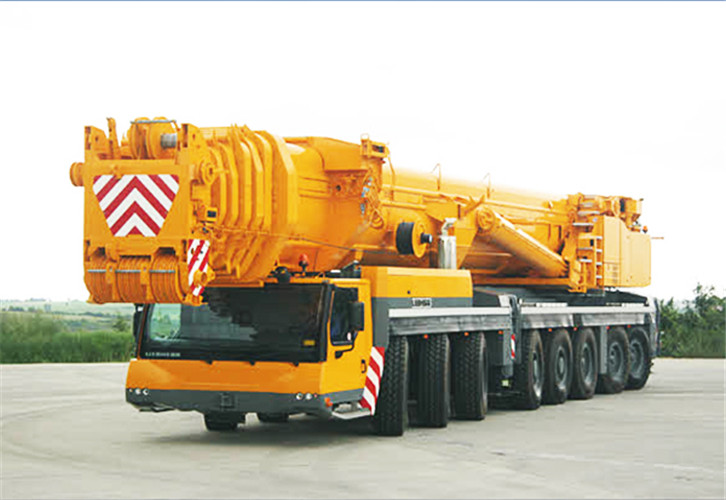 木里精密设备吊装（如机床、仪器）需要特殊车型吗？