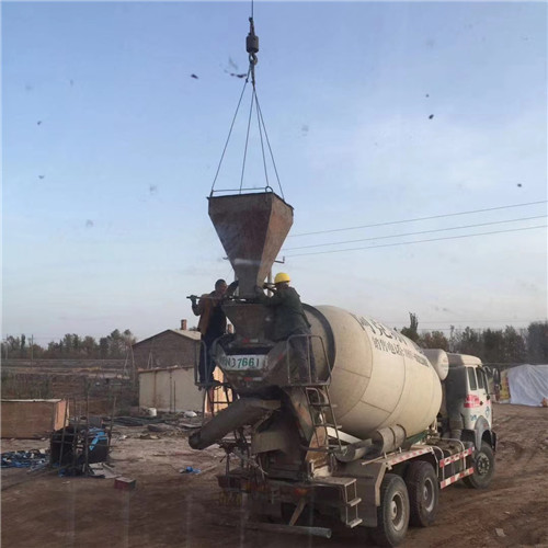 木里“精准瞄准”—— 吊车的 “定位导航” 技术